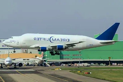 Boeing 747-400 Passenger