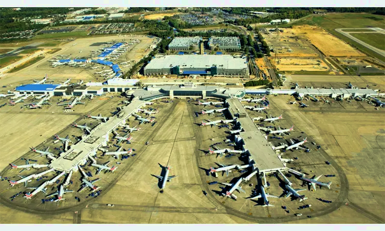Charlotte Douglase rahvusvaheline lennujaam