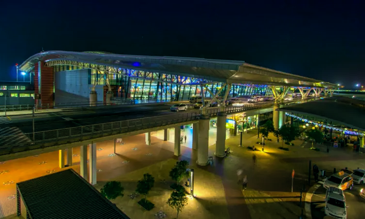Прямые рейсы из Международный аэропорт Король Шака (DUR) – AviaScanner