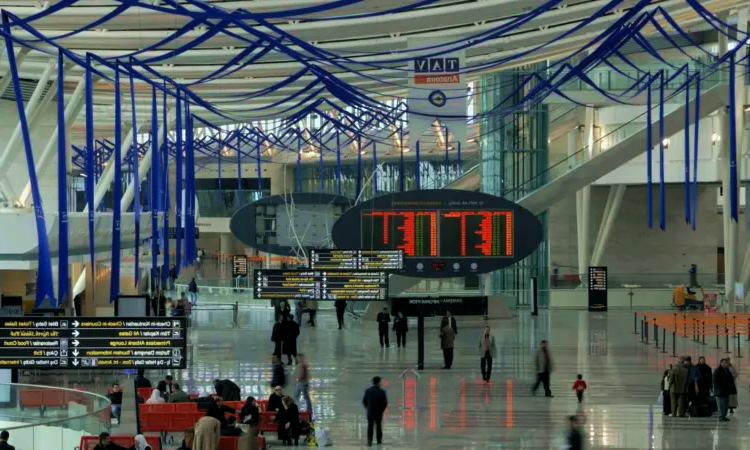 Internationaler Flughafen Esenboğa