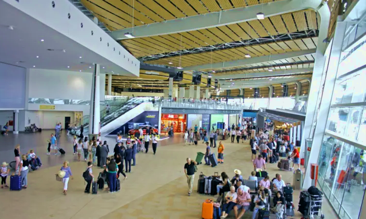 Bandara Faro