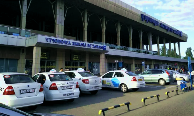 Aeroportul Internațional Manas