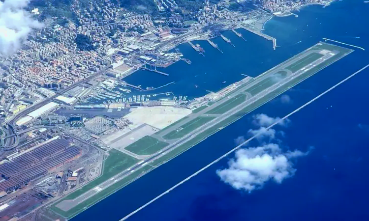 Bandara Genoa