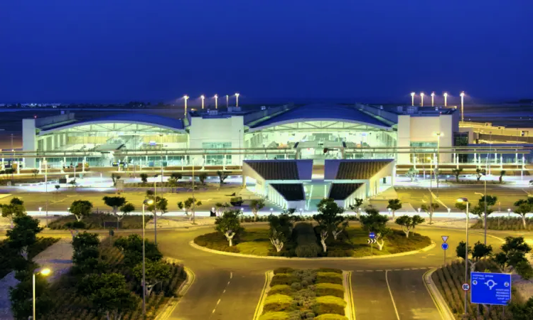 Larnakas starptautiskā lidosta