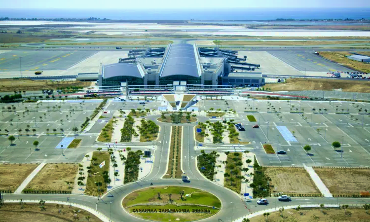 Larnacas internationella flygplats