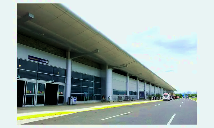 Международный аэропорт Даниэль Одубер Кирос