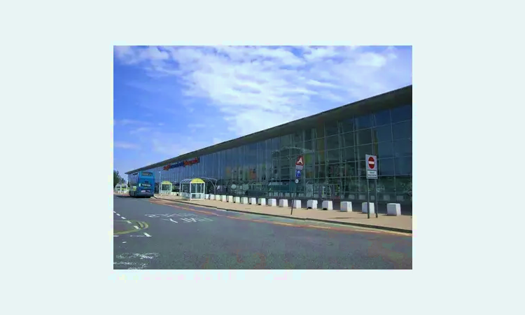 Aeropuerto John Lennon de Liverpool