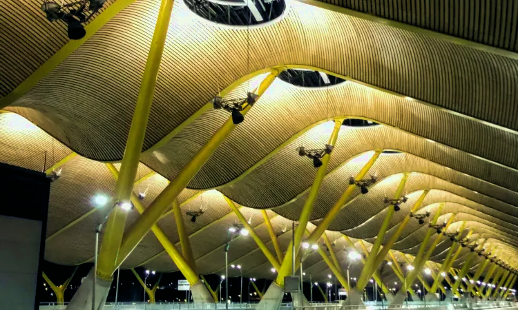 Αεροδρόμιο Adolfo Suárez Madrid–Barajas