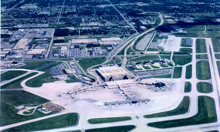 General Mitchell International Airport