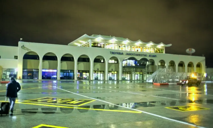 Máltai nemzetközi repülőtér