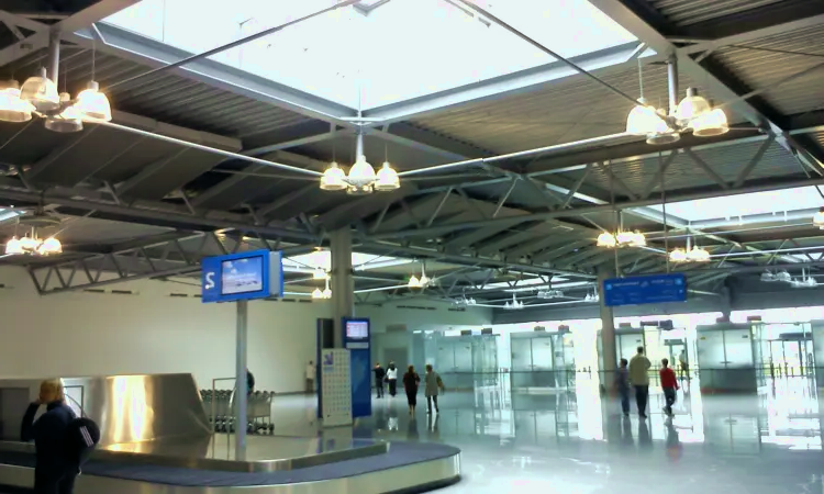 Letališče Poznań–Ławica Henryk Wieniawski
