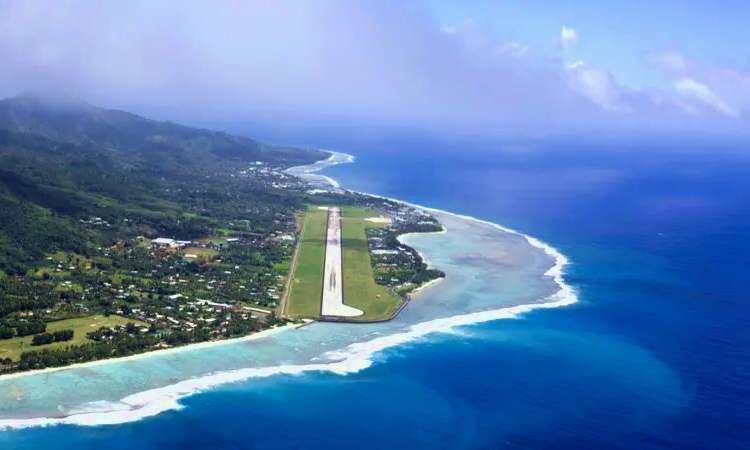 拉罗汤加国际机场