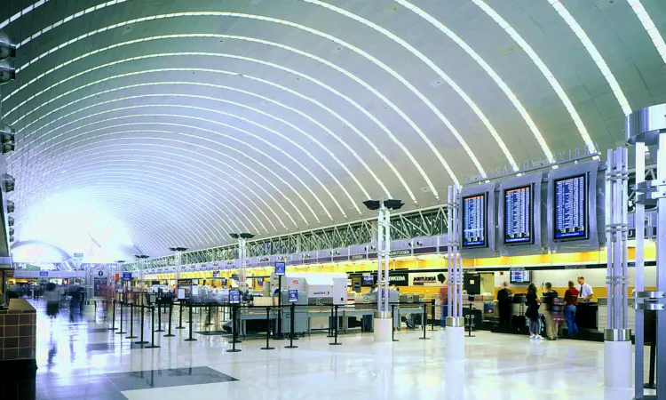 Международный аэропорт Сан-Антонио