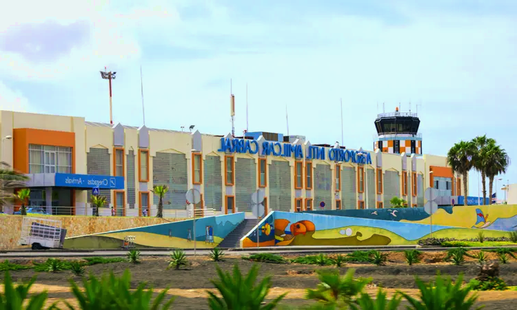 Прямые рейсы из Международный аэропорт Амилкар Кабрал (SID) – AviaScanner
