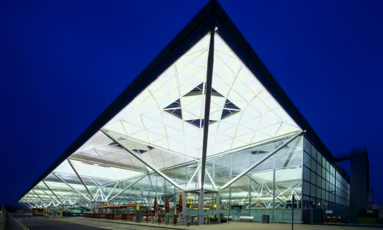 Lontoon Stanstedin lentoasema