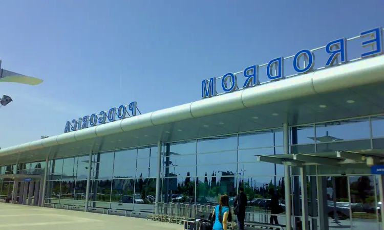 ポドゴリツァ空港